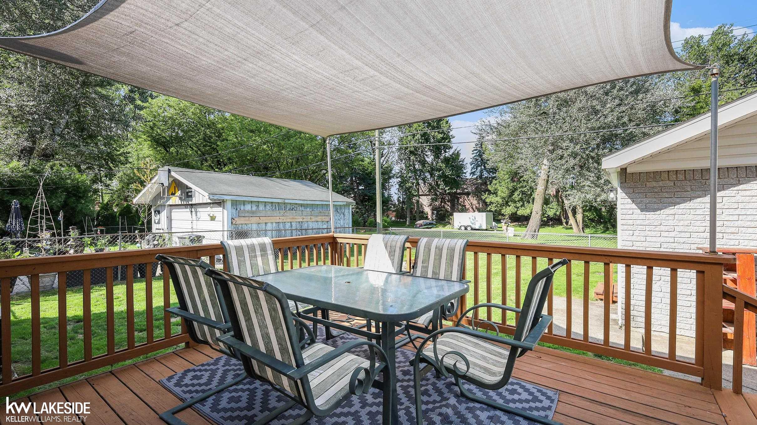 33751 Schneider Road New Baltimore, MI 48047 - Photo 21 of 29 50152812-64373192-827e-427d-a156-0c009b6be39a.JPG