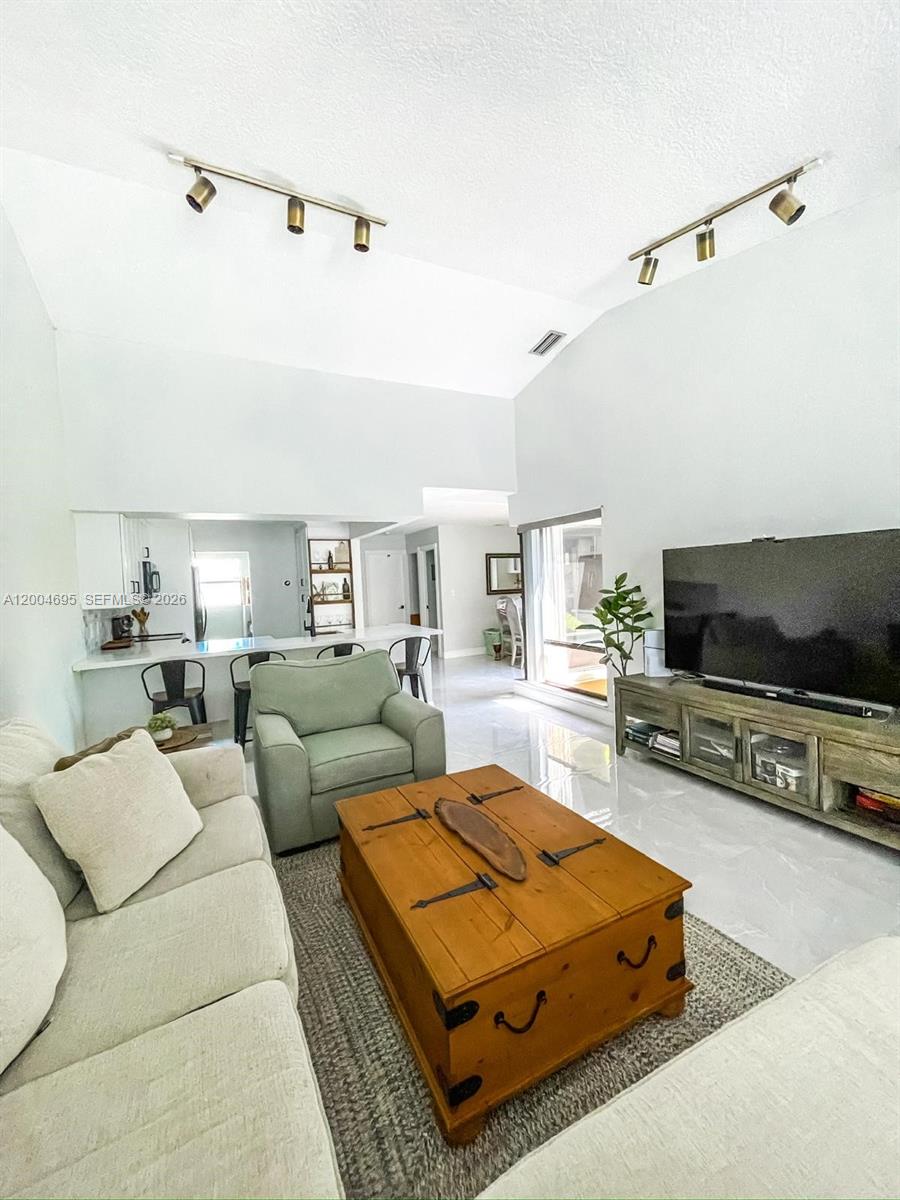 13360 Southwest 89th Terrace, Unit G Miami, FL 33186 - Photo 8 of 21