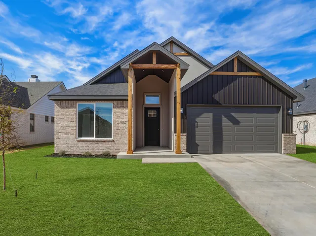 $408,000 | 4416 Remington Avenue, Lubbock, TX 79407