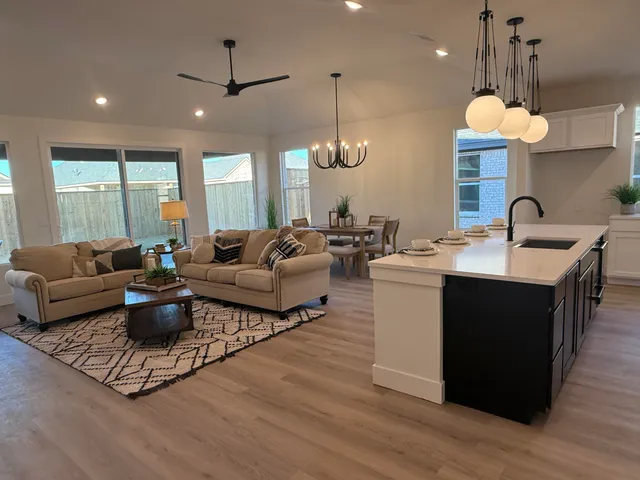 $408,000 | 4416 Remington Avenue, Lubbock, TX 79407