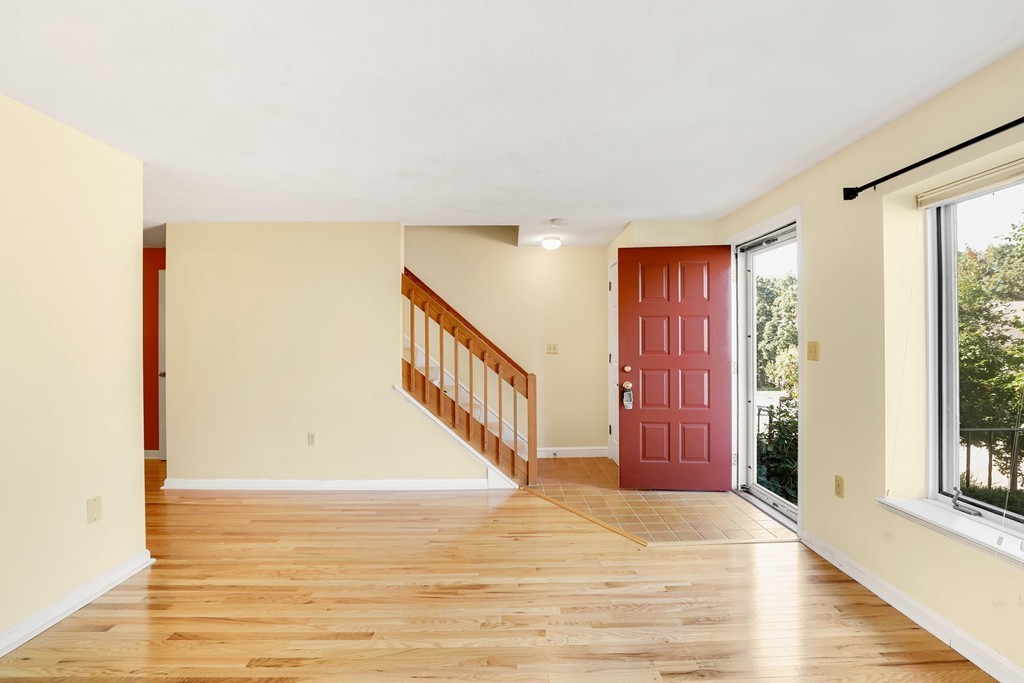 17 Deer Path, Unit 2 Maynard, MA 01754 - Photo 6 of 40 Gallery Image 6