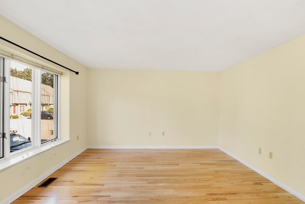 17 Deer Path, Unit 2 Maynard, MA 01754 - Photo 9 of 40 Gallery Image 9