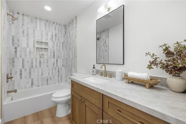 $2,149,900 | 4529 Pepperwood Avenue, Long Beach, CA 90808