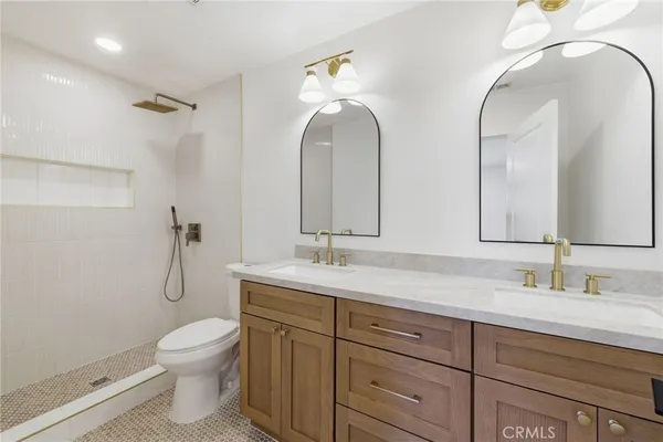 $2,149,900 | 4529 Pepperwood Avenue, Long Beach, CA 90808