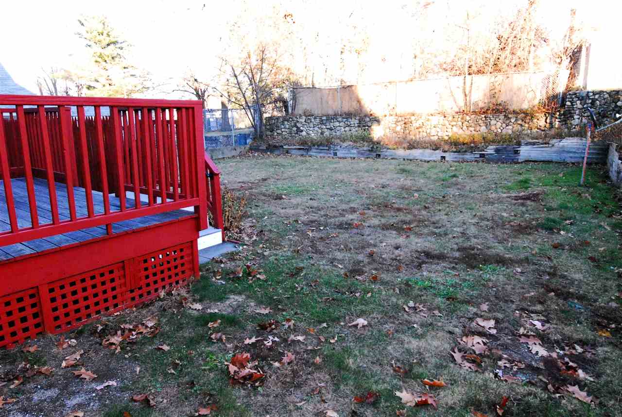 441 Calef Road Manchester, NH 03103 - Photo 13 of 15