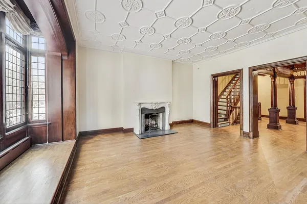 1310 North Astor Street, Chicago, IL 60610
