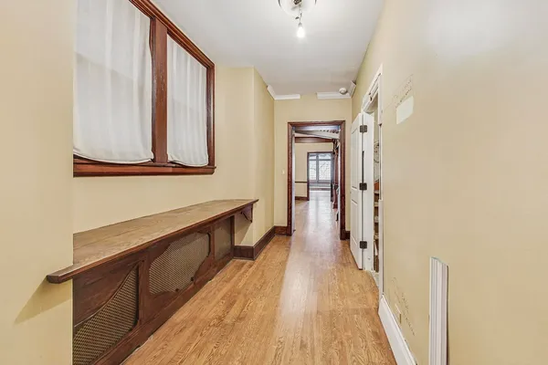 1310 North Astor Street, Chicago, IL 60610
