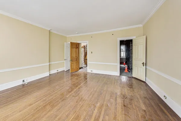 1310 North Astor Street, Chicago, IL 60610