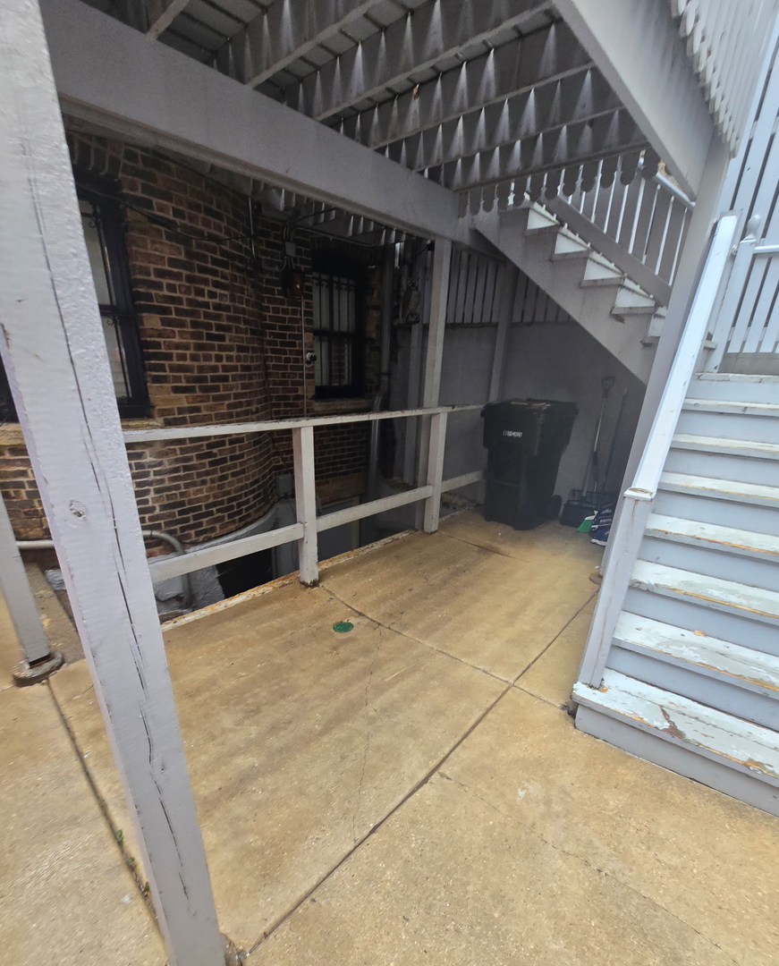 1310 North Astor Street Chicago, IL 60610 - Photo 27 of 33