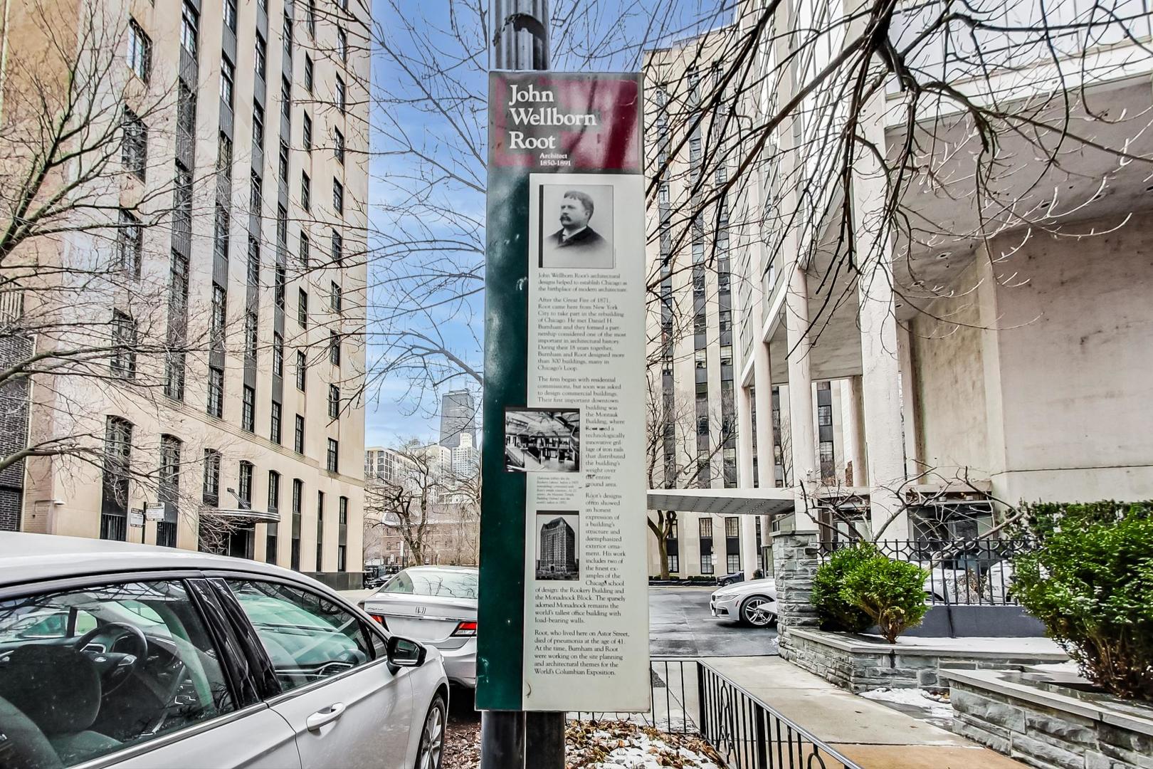 1310 North Astor Street Chicago, IL 60610 - Photo 4 of 33