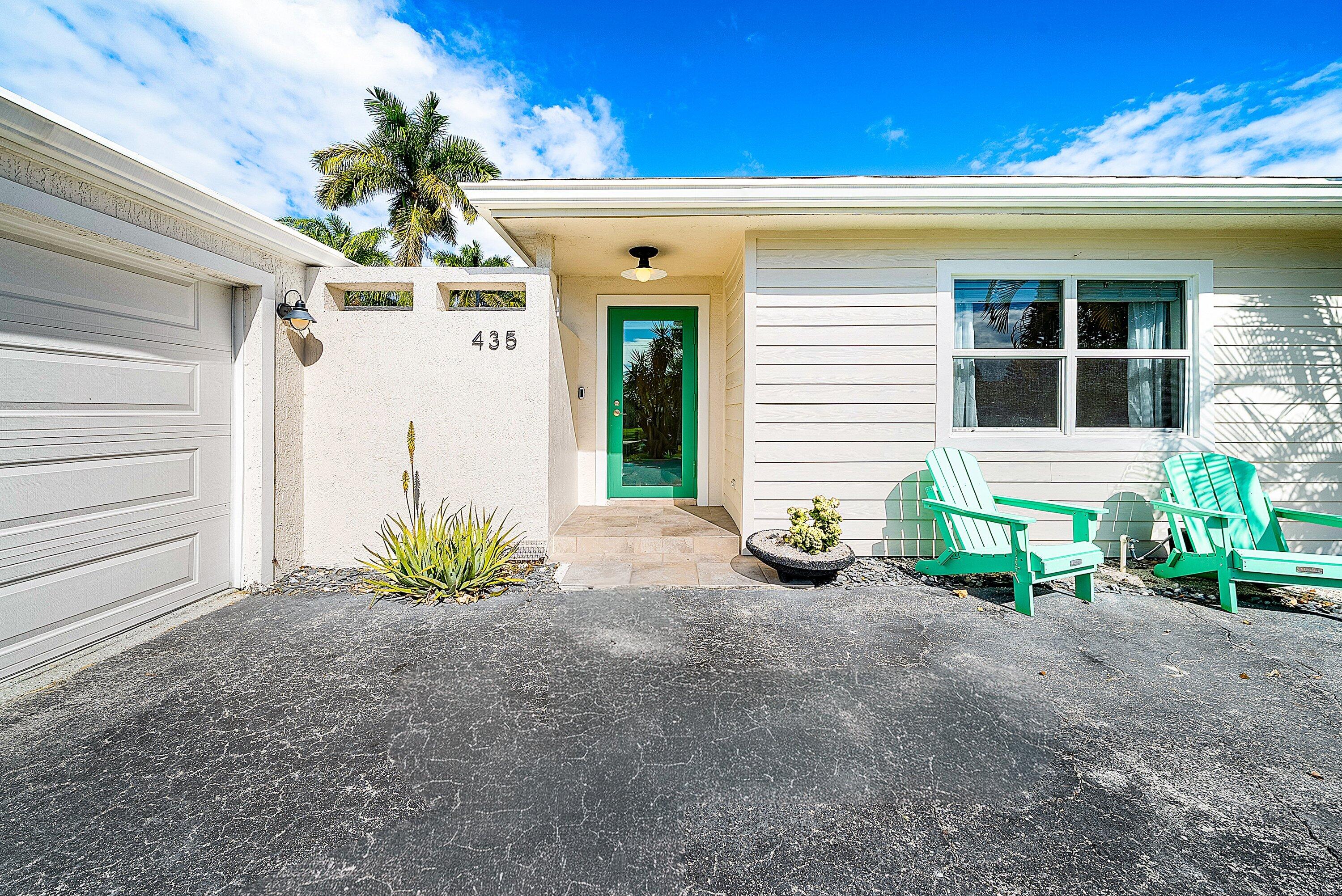 435 Northeast 35th Street Boca Raton, FL 33431 - Photo 4 of 60 Front View