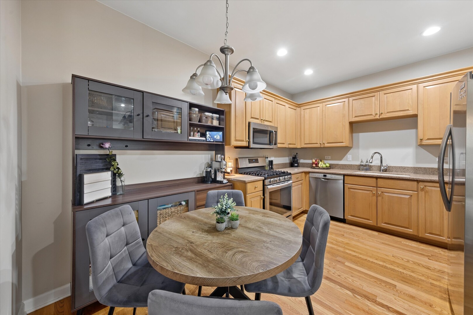 5 West Grove Street Lombard, IL 60148 - Photo 13 of 33