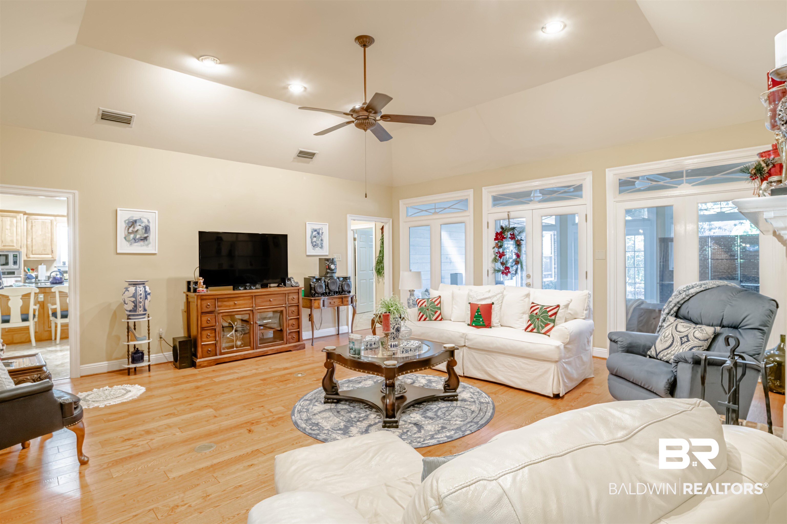 1128 Southern Way Court Mobile, AL 36609 - Photo 11 of 35