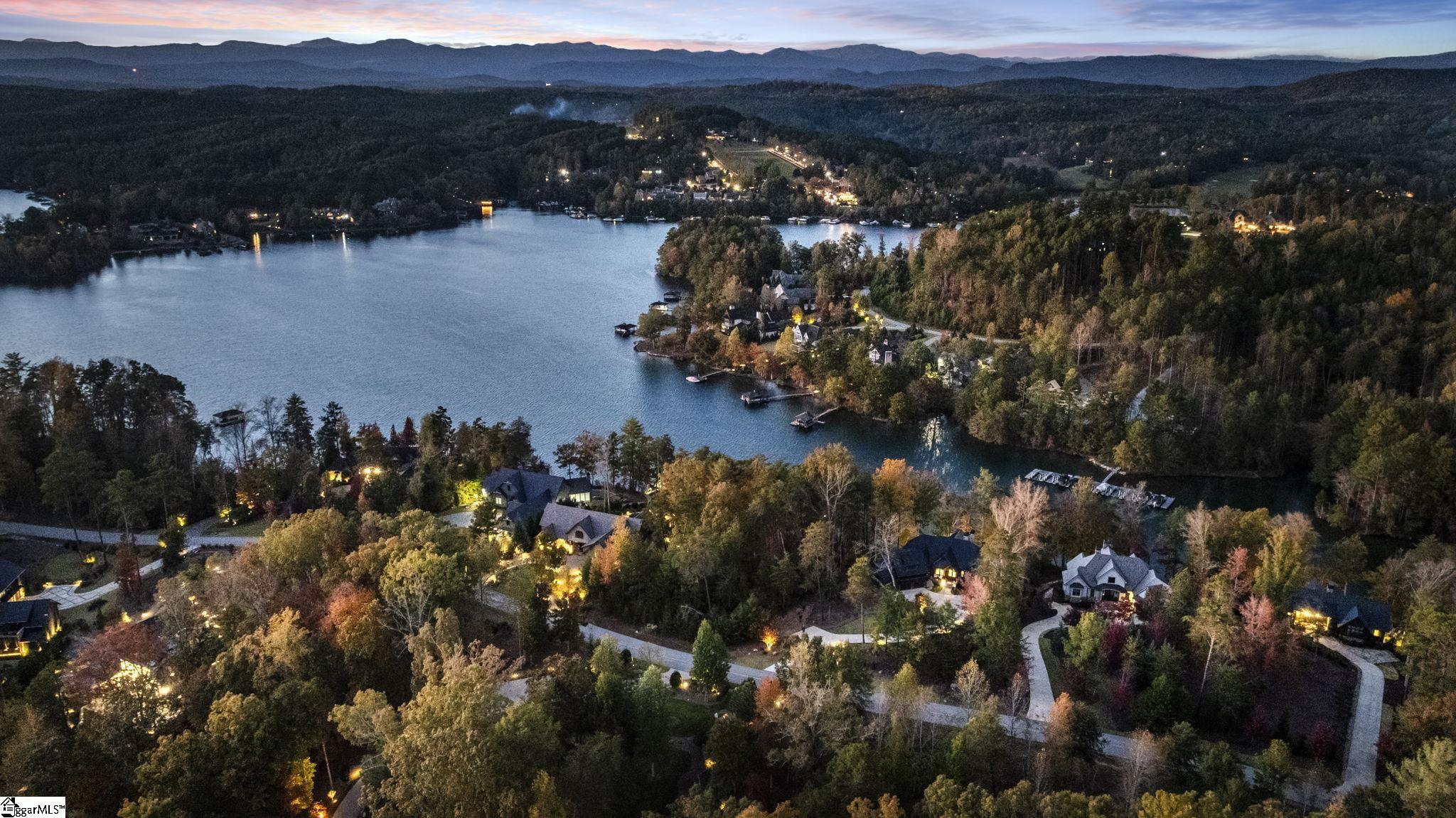 374 Peninsula Ridge Sunset, SC 29685 - Photo 20 of 48