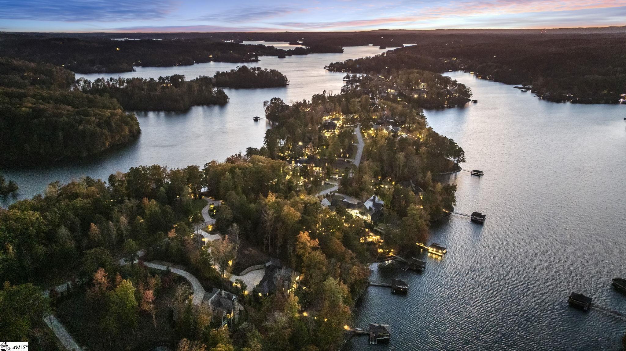 374 Peninsula Ridge Sunset, SC 29685 - Photo 21 of 48