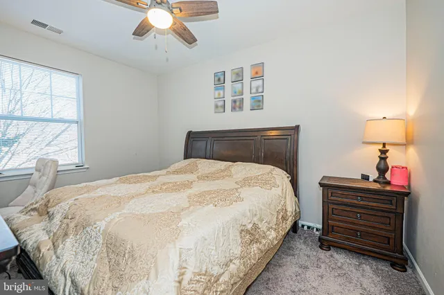 $305,000 | 12957 Centre Park Circle, Unit 212, Herndon, VA 20171