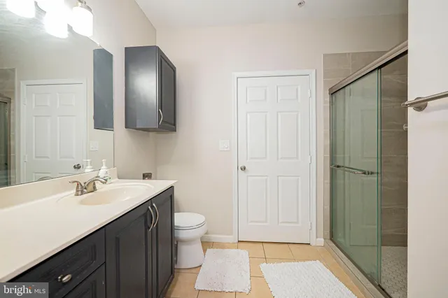 $305,000 | 12957 Centre Park Circle, Unit 212, Herndon, VA 20171