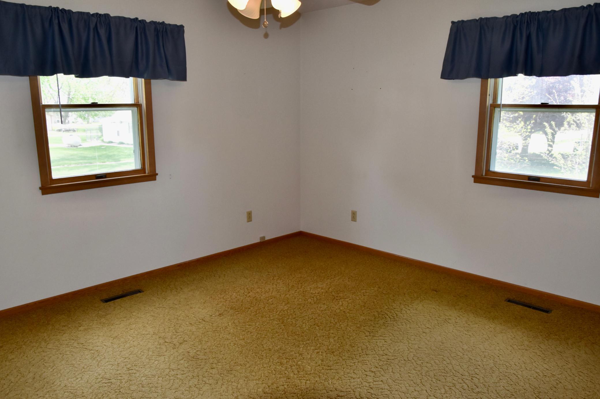 666 3rd Street Ocheyedan, IA 51354 - Photo 14 of 31