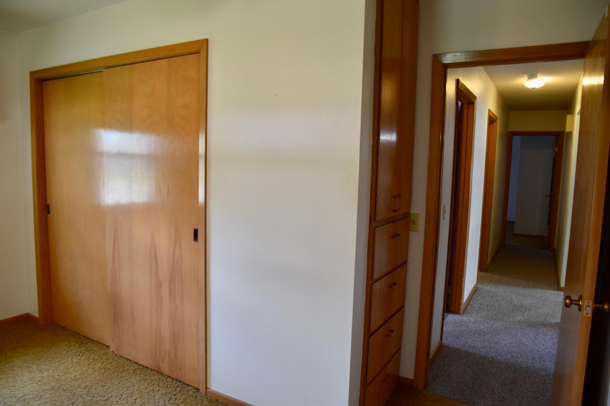 666 3rd Street Ocheyedan, IA 51354 - Photo 16 of 31