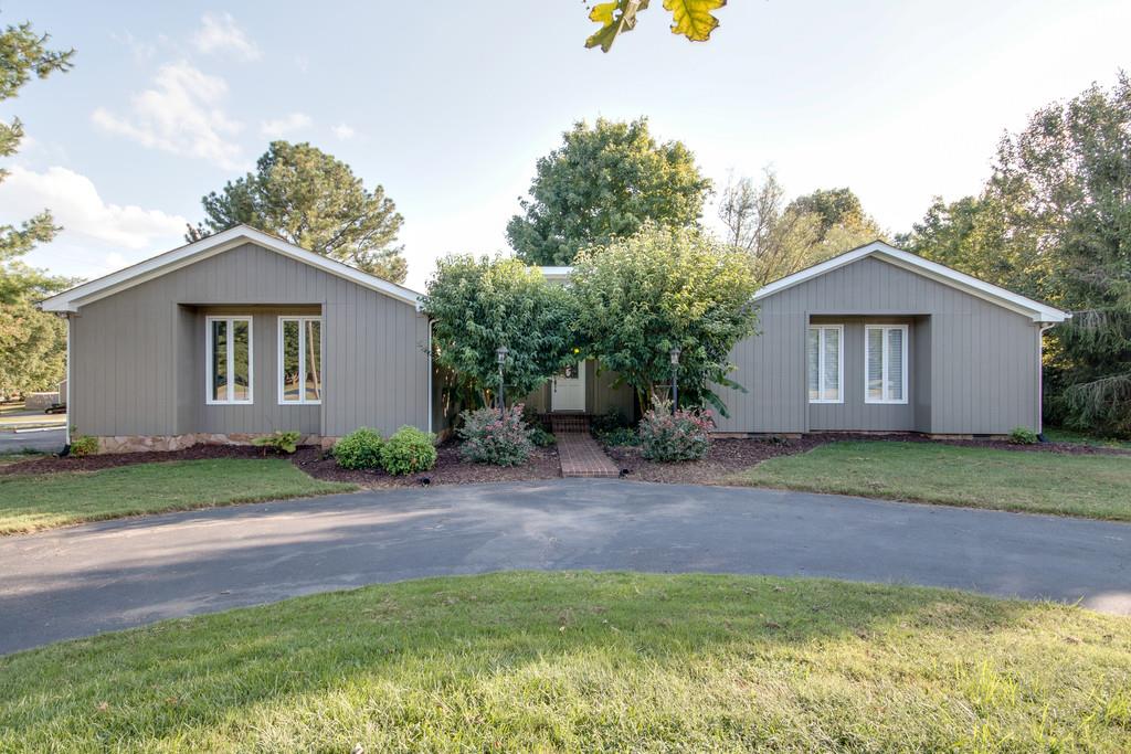108 Walnut Ridge Court La Vergne, TN 37086 - Photo 2 of 20 Gallery Image 2