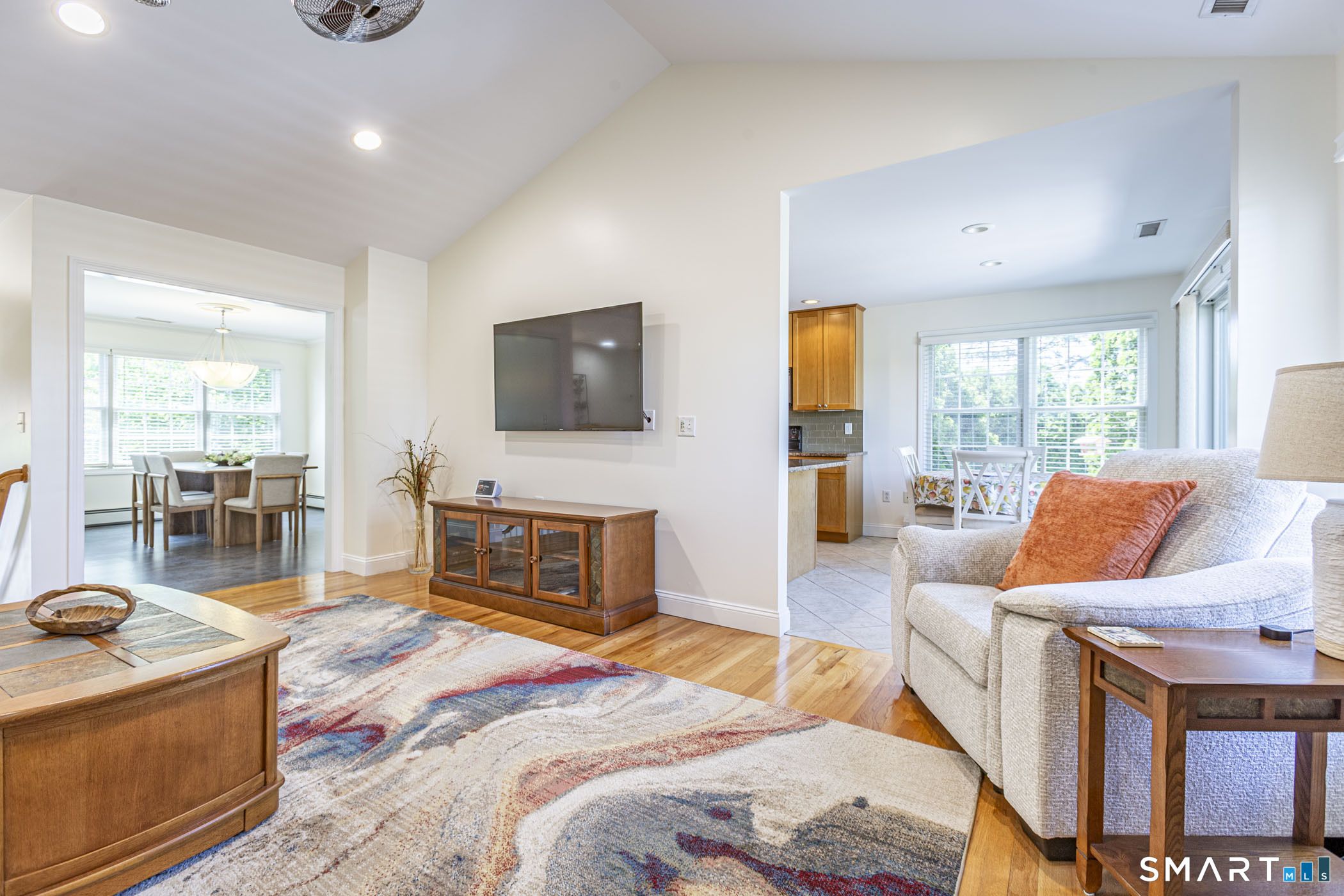 255 E Road East Windsor, CT 06016 - Photo 5 of 39