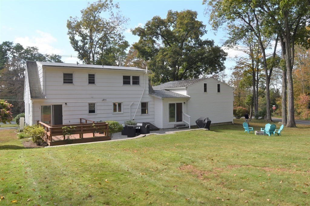 74 Bay Road Belchertown, MA 01007 - Photo 3 of 39 Gallery Image 3