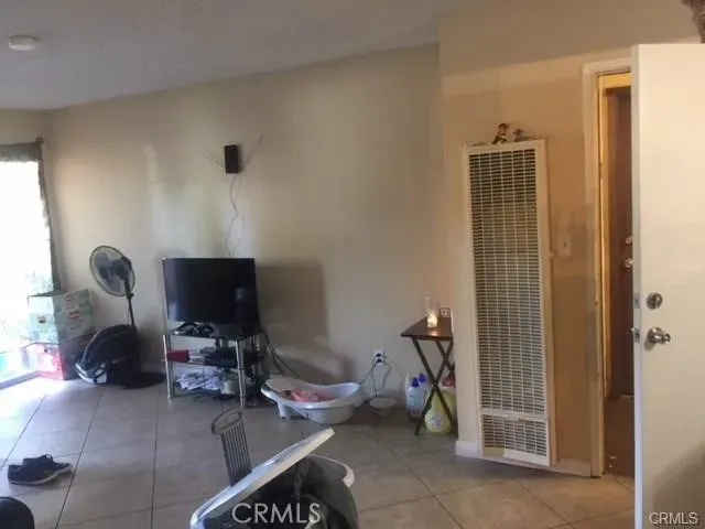 $329,000 | 801 South Lyon Street, Unit A111, Santa Ana, CA 92701