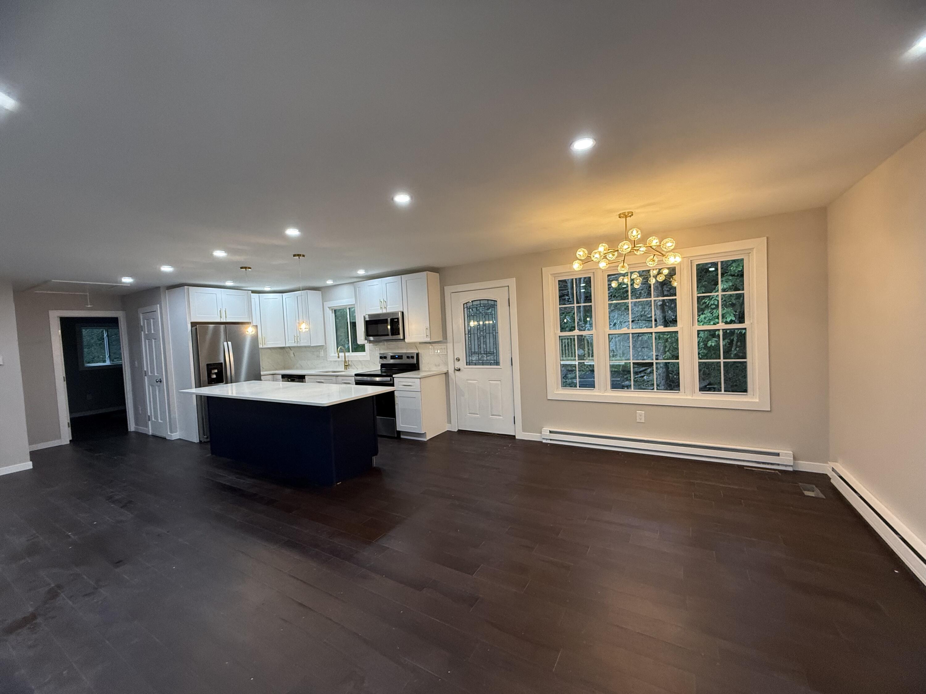 4147 Elderberry Lane East Stroudsburg, PA 18302 - Photo 7 of 33 IMG_3588