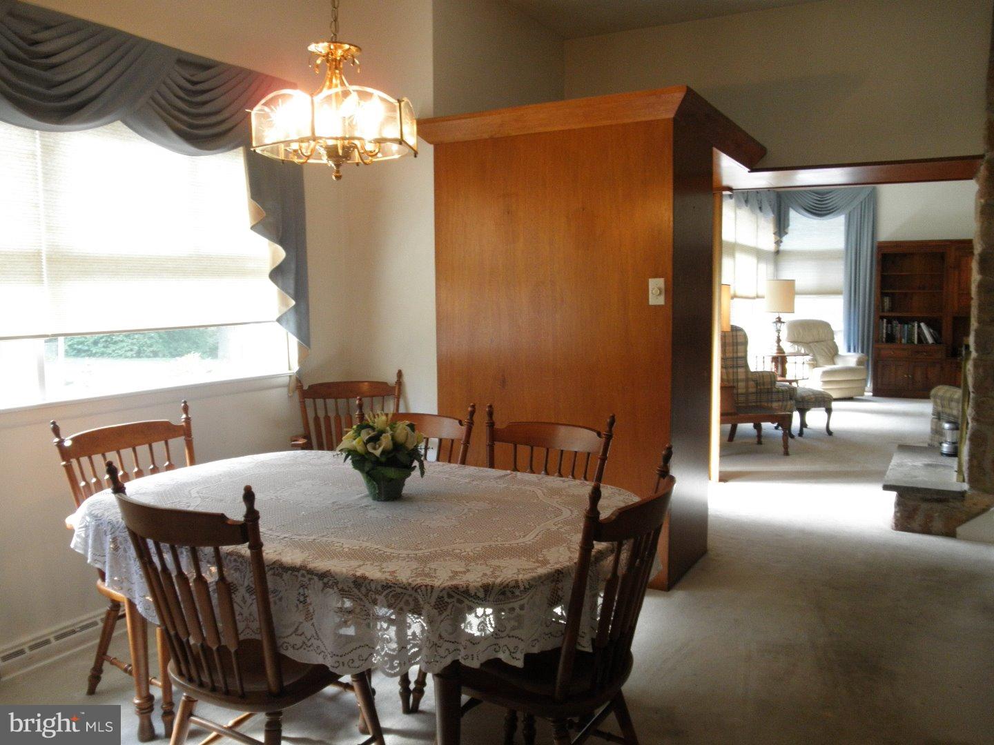 265 Shoemaker Road Huntingdon Valley, PA 19006 - Photo 10 of 24 Dining Room