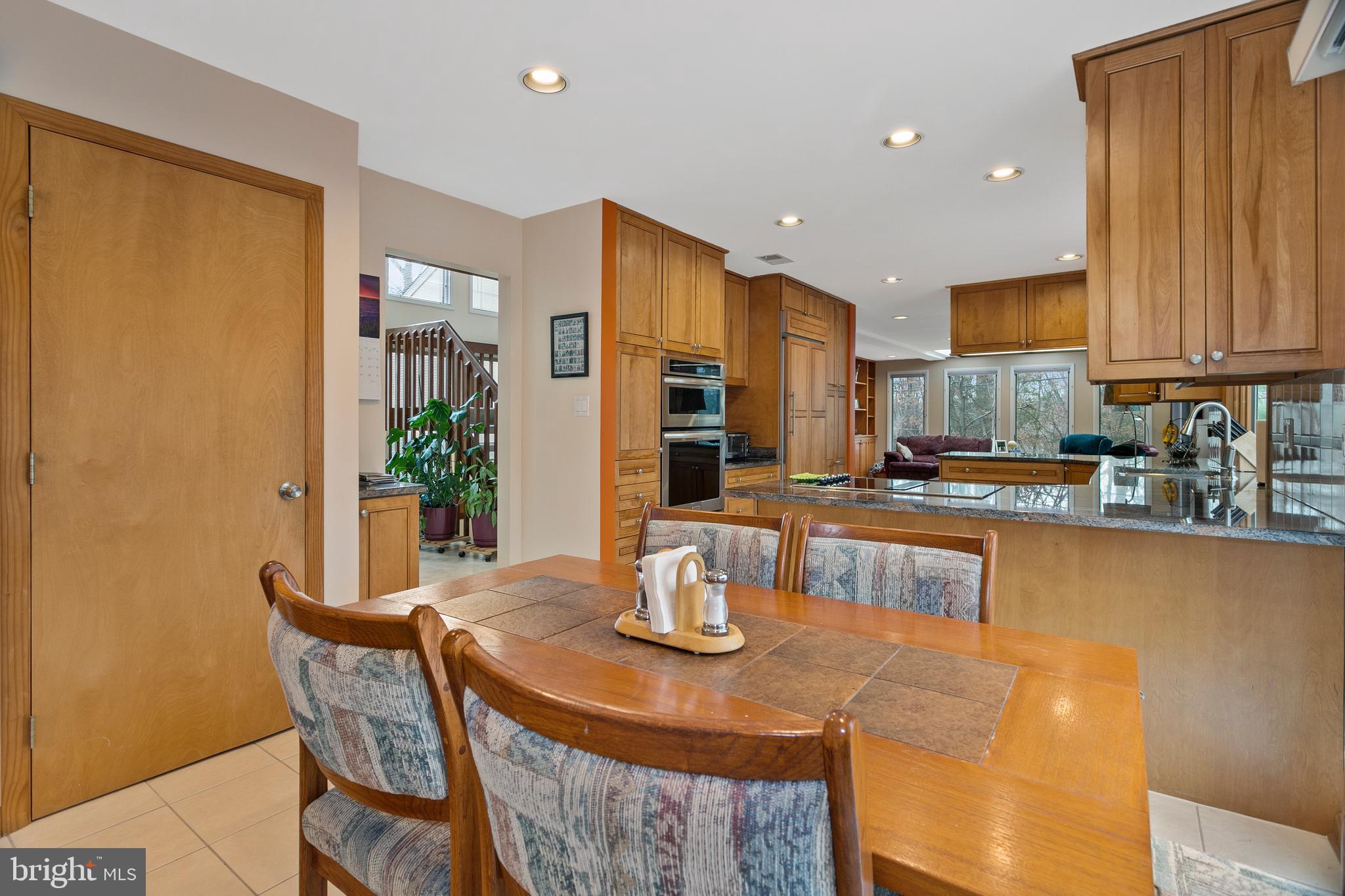 1042 Bellview Road McLean, VA 22102 - Photo 13 of 69 Gallery Image 13