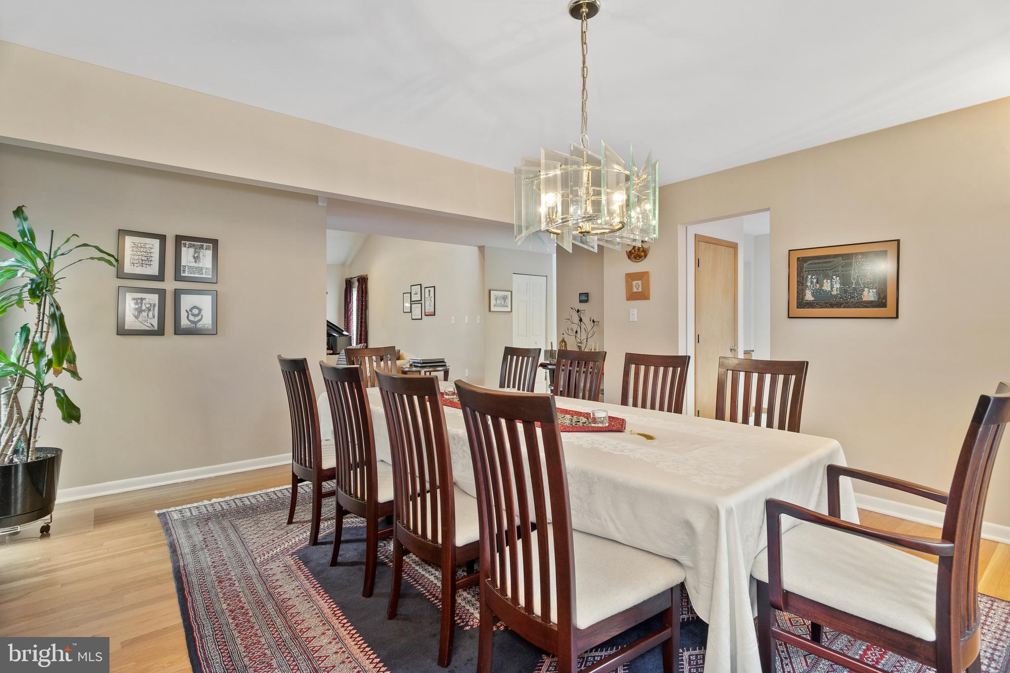 1042 Bellview Road McLean, VA 22102 - Photo 16 of 69 Gallery Image 16