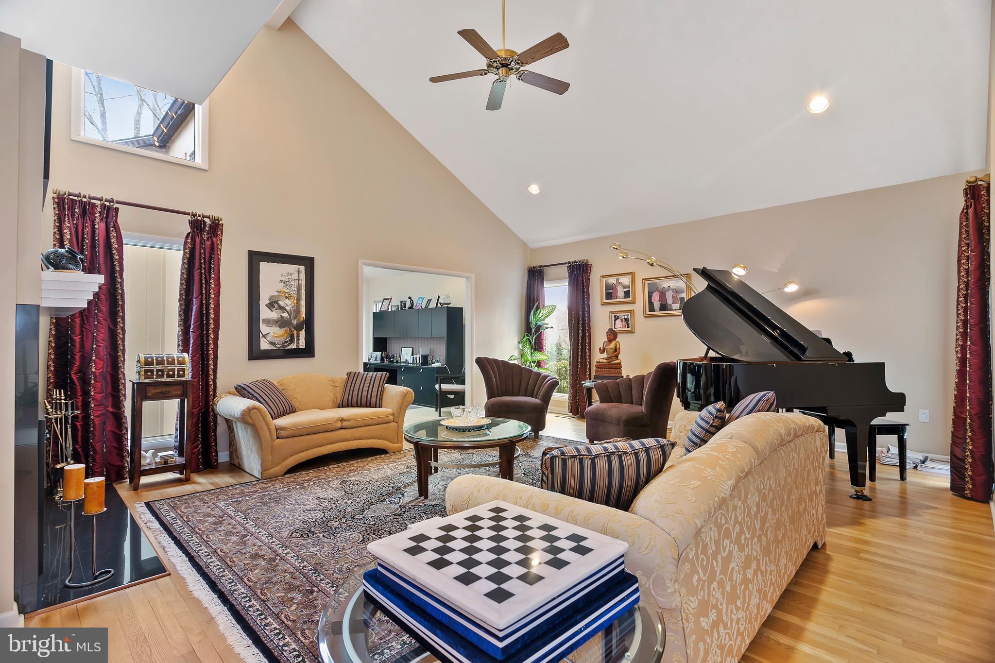 1042 Bellview Road McLean, VA 22102 - Photo 18 of 69 Gallery Image 18
