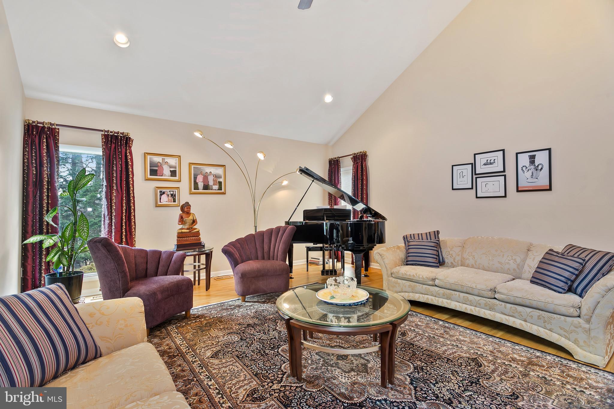 1042 Bellview Road McLean, VA 22102 - Photo 19 of 69 Gallery Image 19
