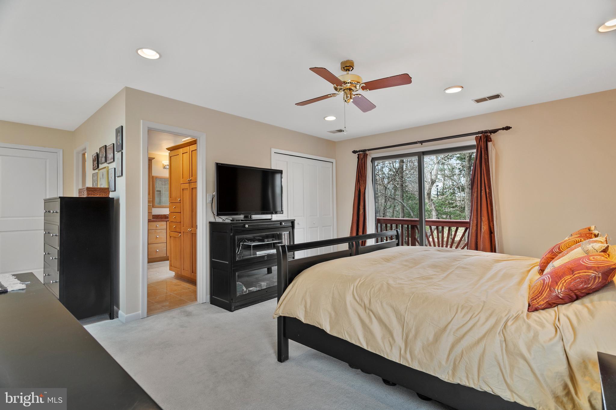 1042 Bellview Road McLean, VA 22102 - Photo 29 of 69 Gallery Image 29