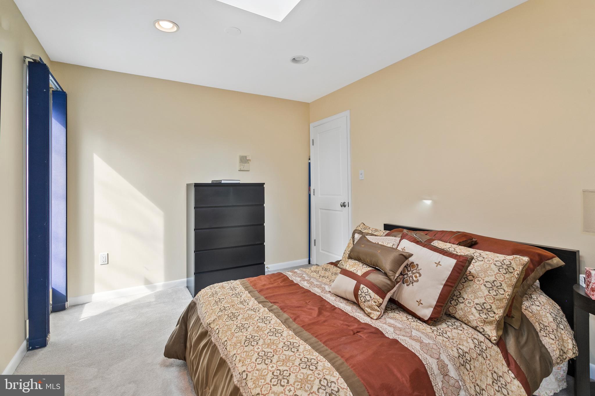 1042 Bellview Road McLean, VA 22102 - Photo 38 of 69 Gallery Image 38