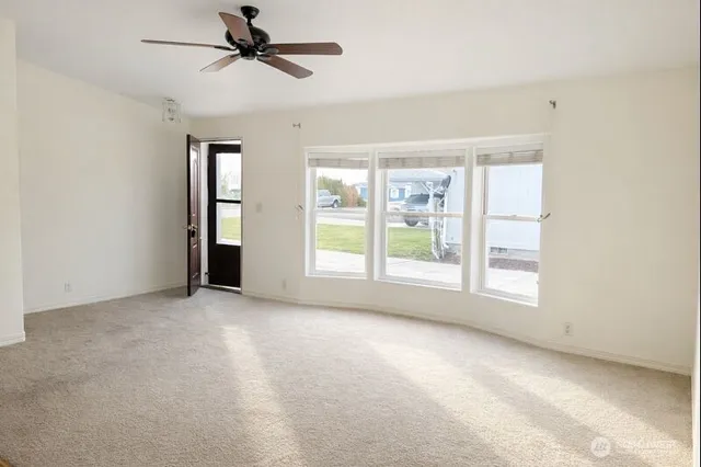 $220,000 | 309 5th Avenue Southeast, Ephrata, WA 98823