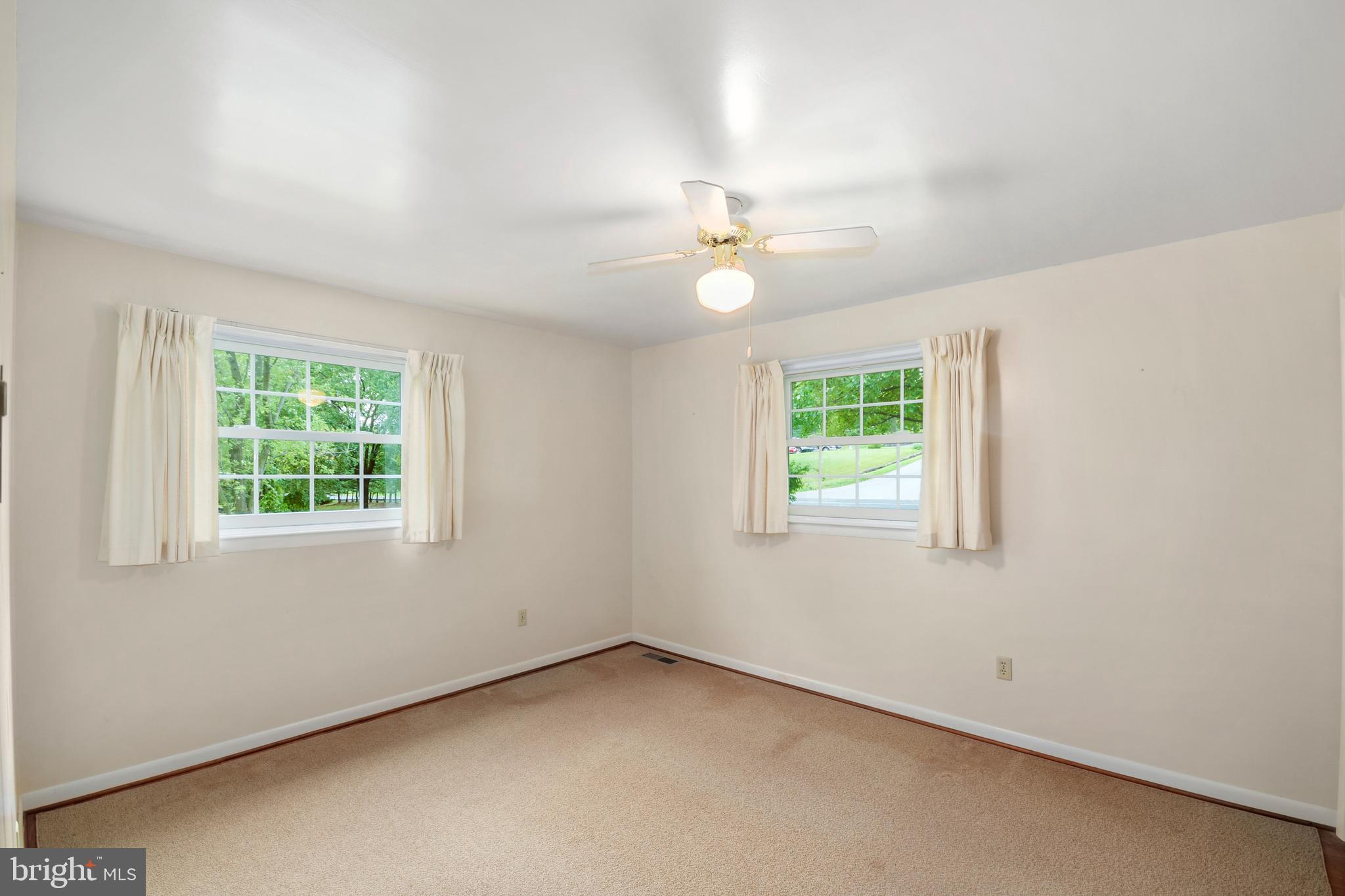 7321 Parkview Drive Frederick, MD 21702 - Photo 29 of 51 2nd Bedroom