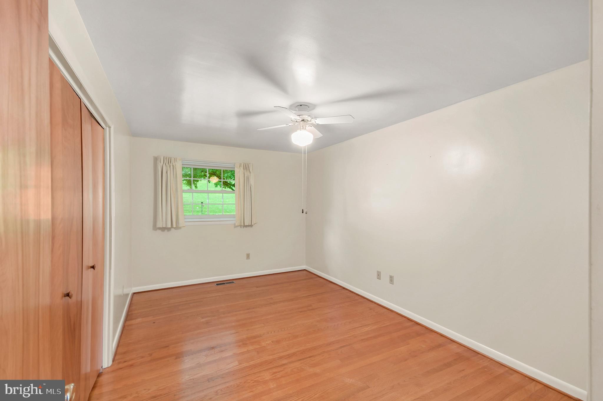 7321 Parkview Drive Frederick, MD 21702 - Photo 30 of 51 3rd Bedroom