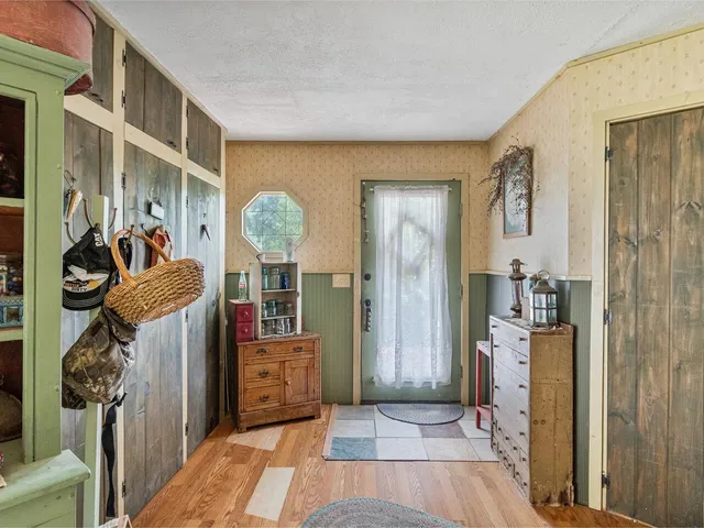 $395,000 | 2642 Highway 7, Leicester, VT 05733