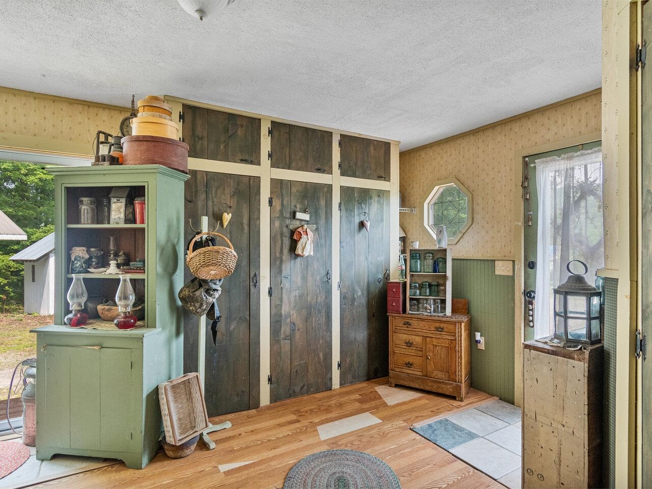 2642 Highway 7 Leicester, VT 05733 - Photo 23 of 55