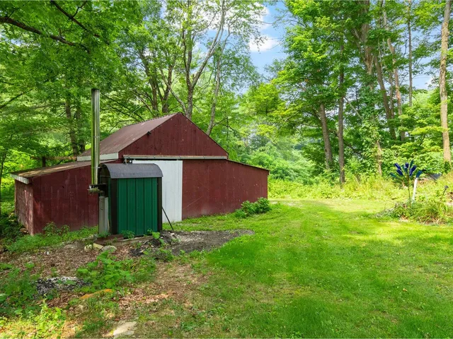 $395,000 | 2642 Highway 7, Leicester, VT 05733