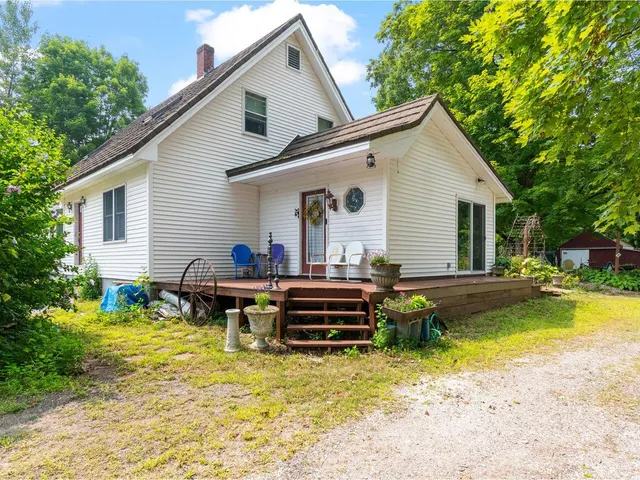 $395,000 | 2642 Highway 7, Leicester, VT 05733