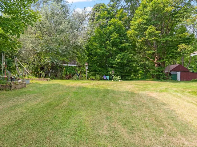 $395,000 | 2642 Highway 7, Leicester, VT 05733