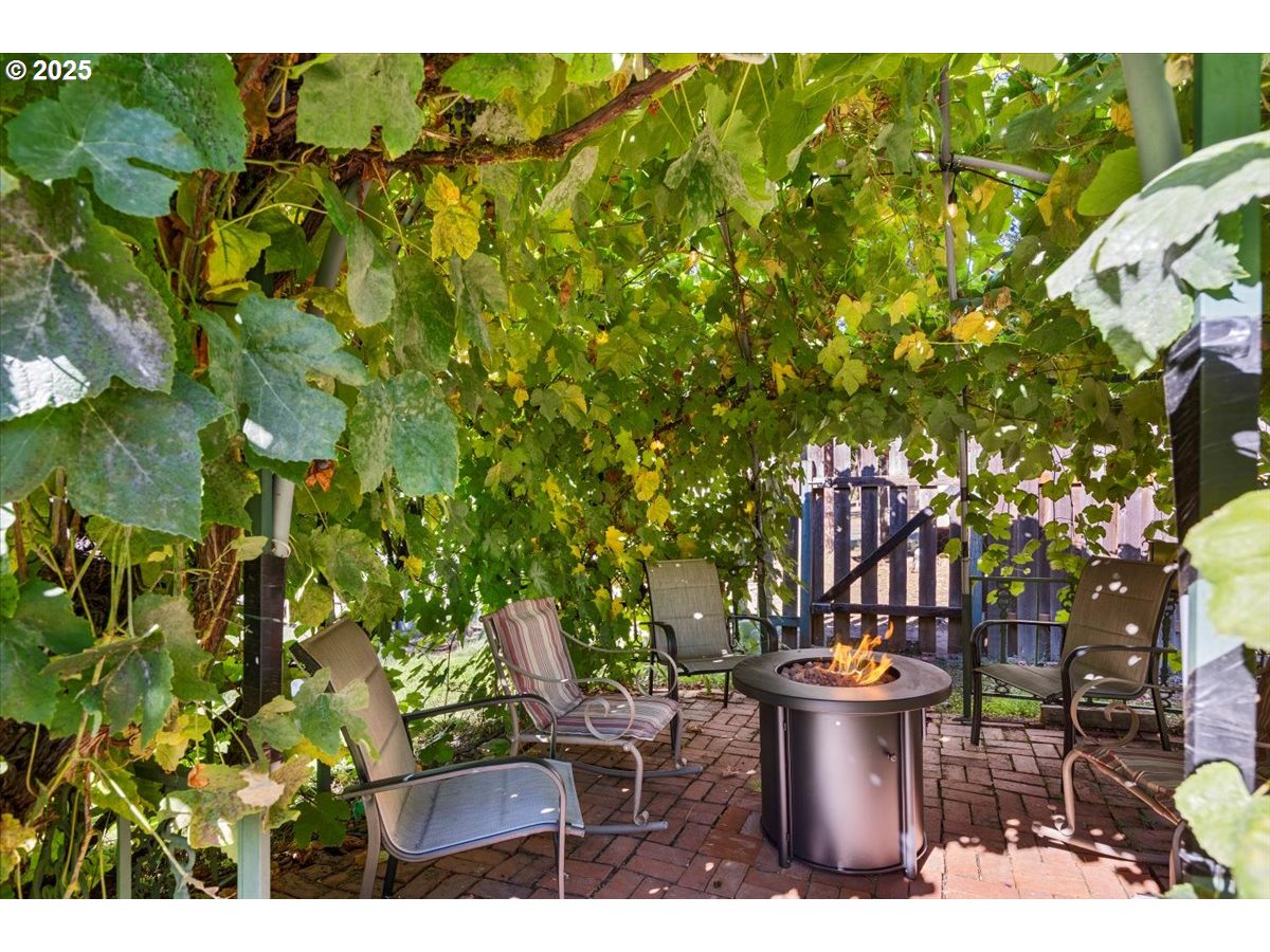 800 Byron Creek Road Winston, OR 97496 - Photo 14 of 35 a view of outdoor space yard and patio