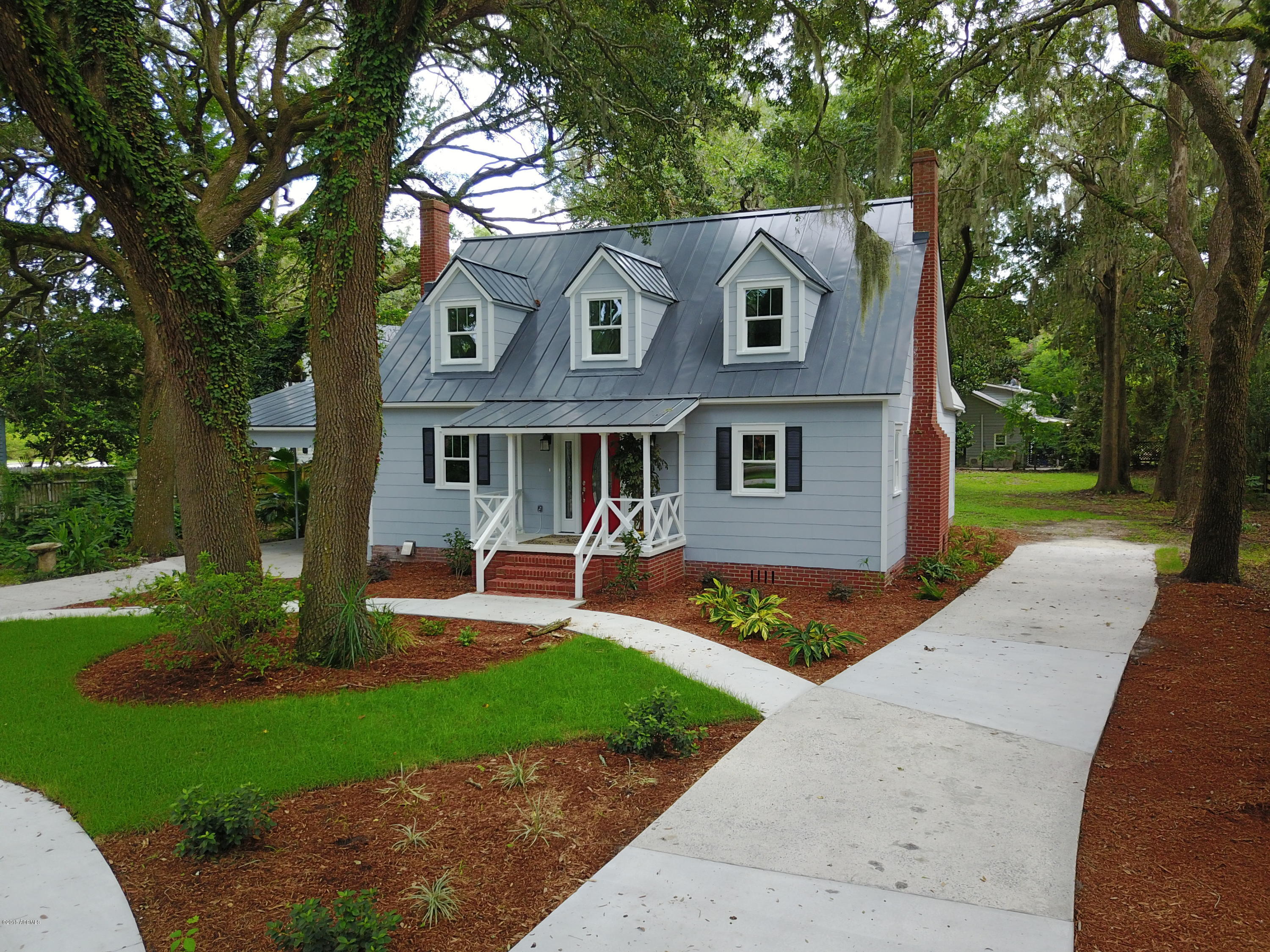 2304 Hermitage Road Beaufort, SC 29902 - Photo 1 of 43 Copy of DJI_0050
