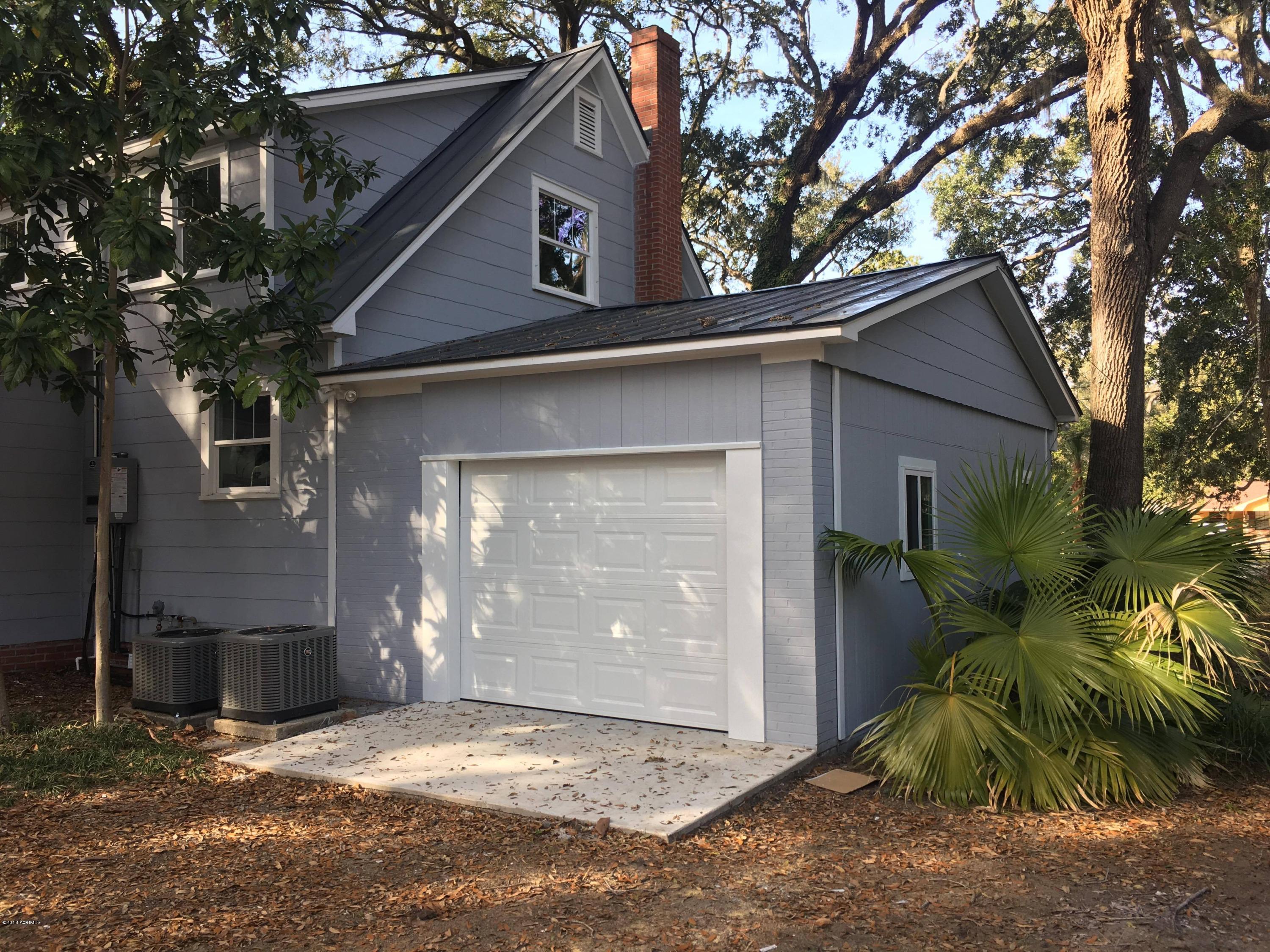 2304 Hermitage Road Beaufort, SC 29902 - Photo 34 of 43 27479086_10155236781697584_1335249555_o