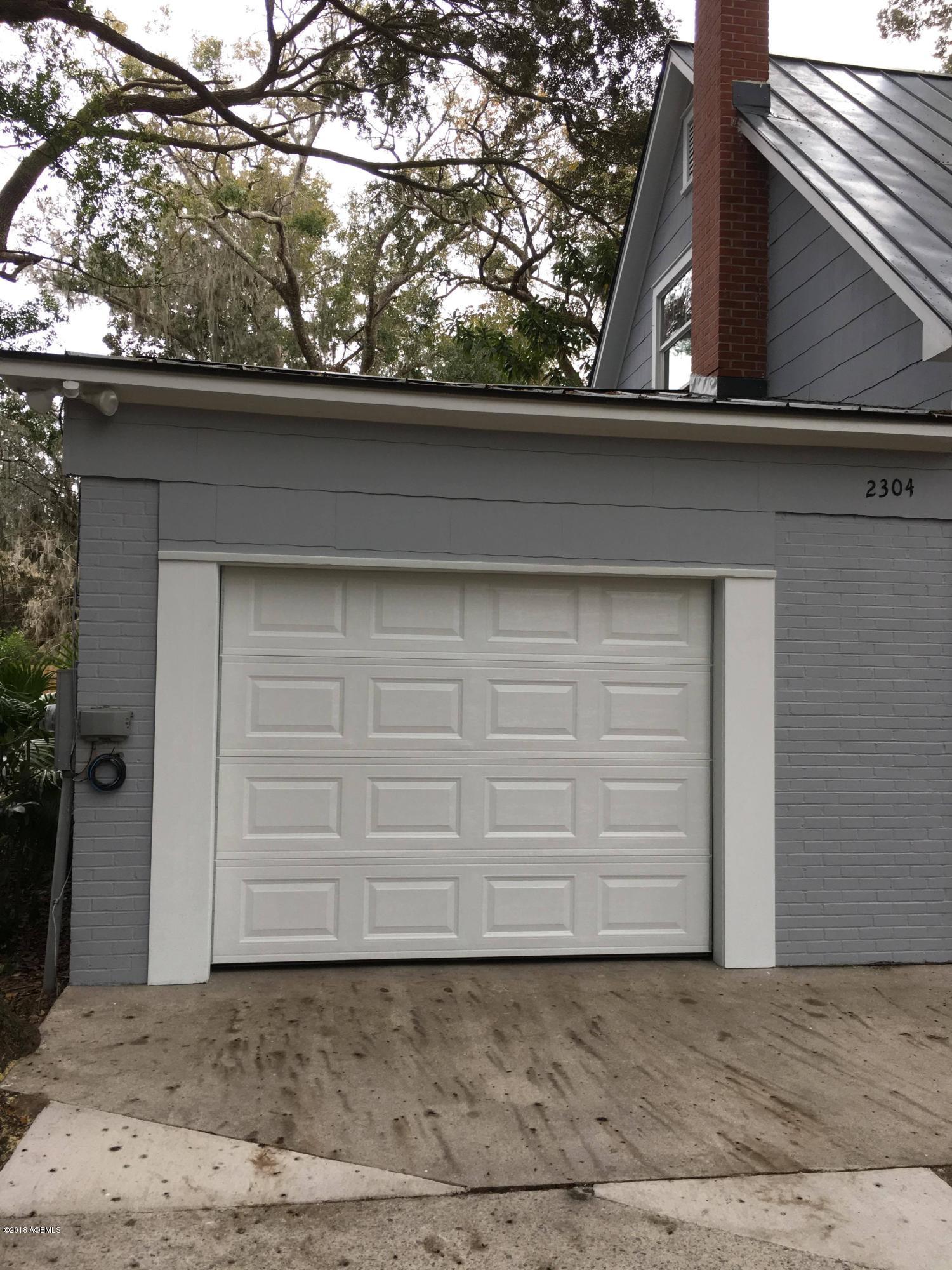 2304 Hermitage Road Beaufort, SC 29902 - Photo 4 of 43 27484931_10155237013327584_1190658186_o