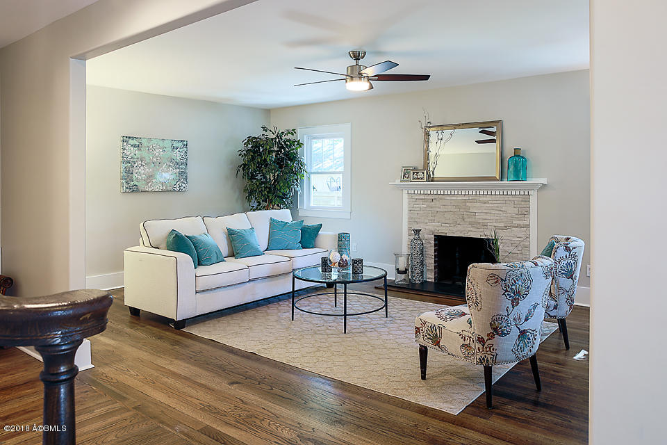 2304 Hermitage Road Beaufort, SC 29902 - Photo 7 of 43 2304 Hermitage-32