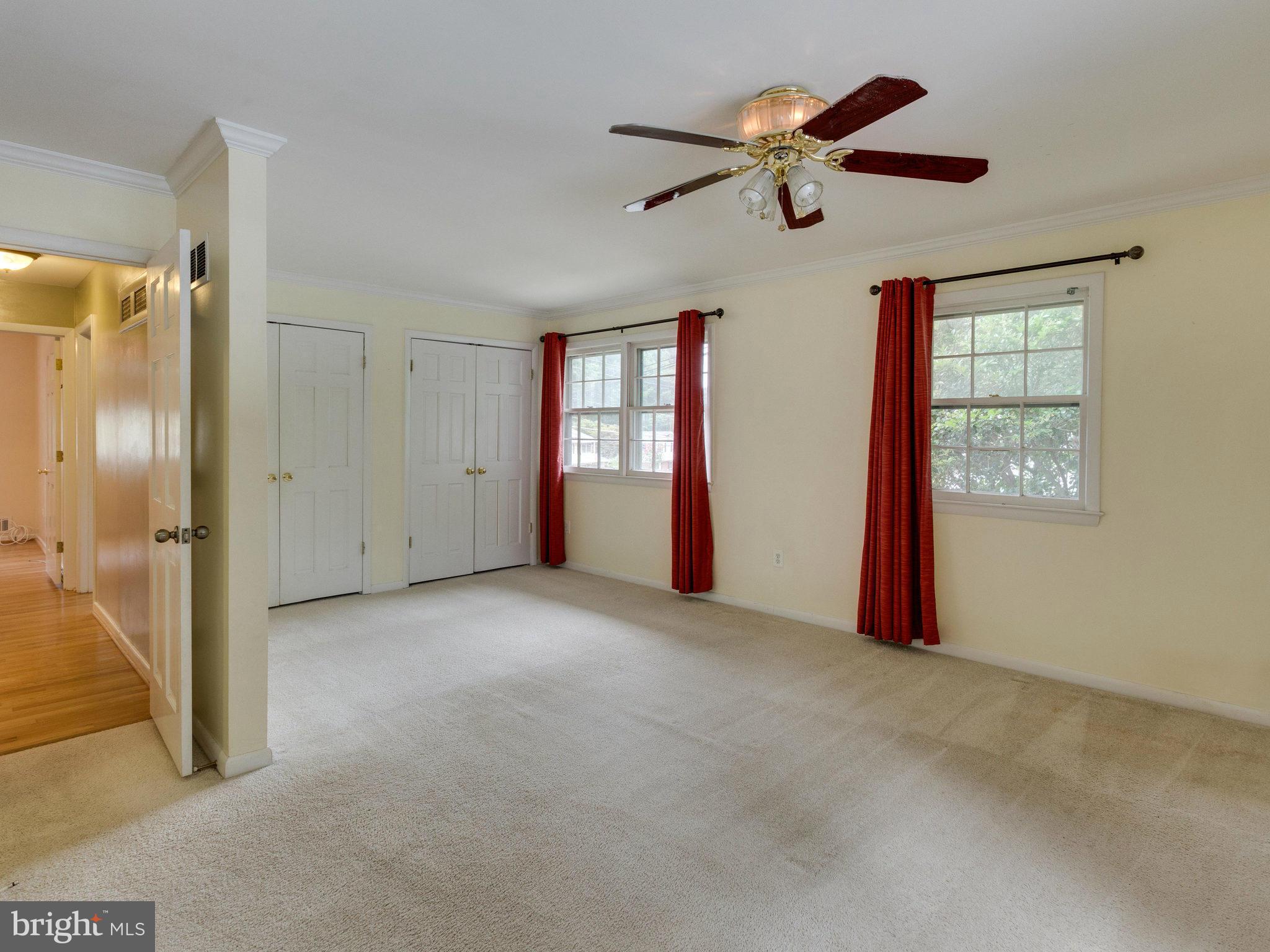 10022 Ranger Road Fairfax, VA 22030 - Photo 13 of 30 a view of empty room with ceiling fan