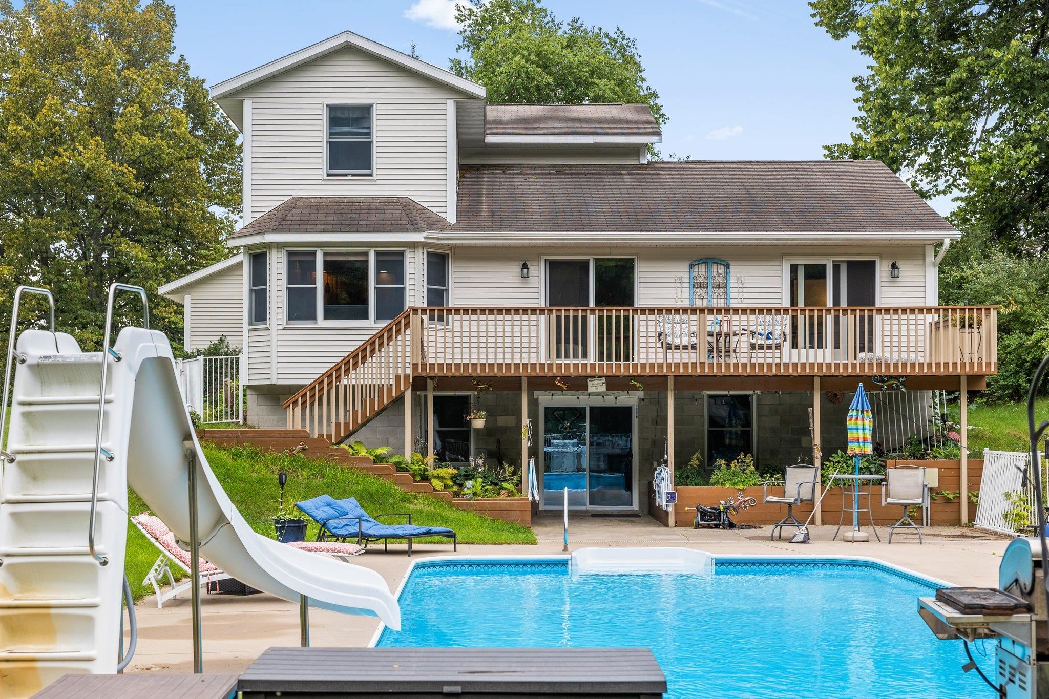 10006 Skiver Road Traverse City, MI 49685 - Photo 10 of 43 1914793-9.JPG